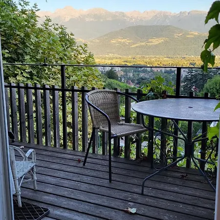 Vakantiehuis Chaleureux&jardin Partage *